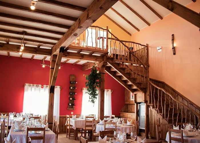 Mulagueta -restauracao E مزرعة للإقامة *